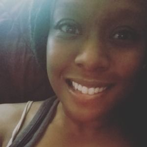 Meet your Posher, Gaby